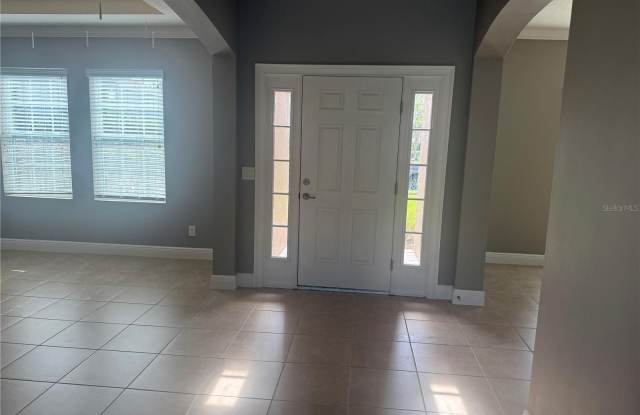 3128 AMALFI Drive Gallery 2