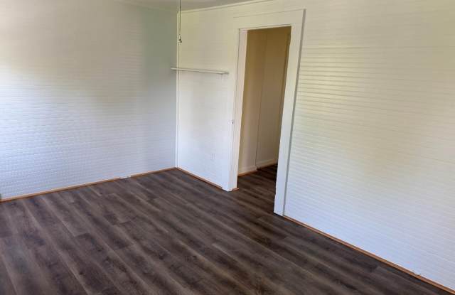 27 Dekay Road photos photos