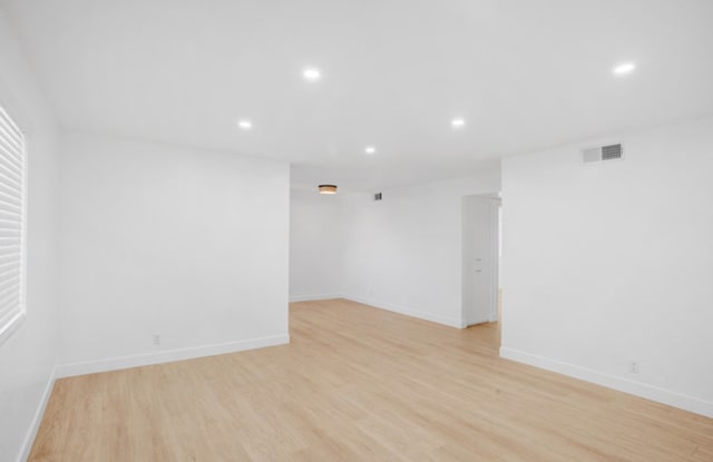 Fully Renovated 2 Bed / 2 Bath Upstairs Unit – Modern Finishes | 2 Parking | Alhambra Gallery 3