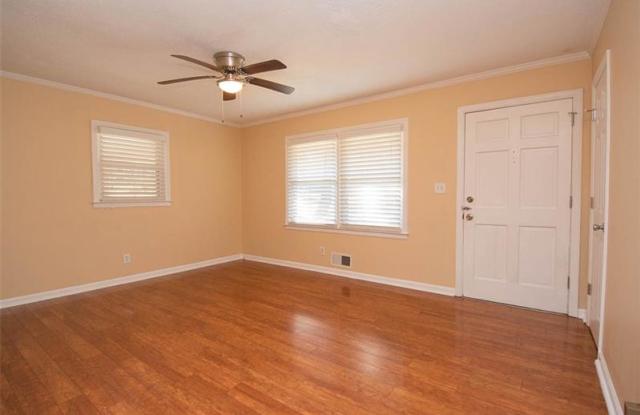 860 Brentwood Drive SW Gallery 4