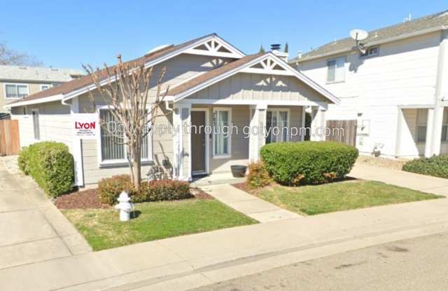 7851 Cresleigh Court Gallery 2