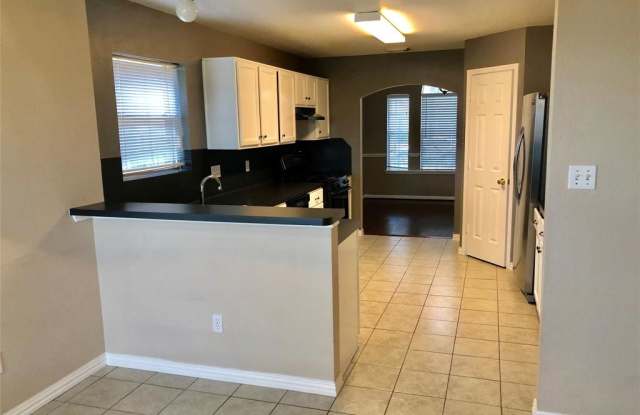 23027 N Waterlily Gallery 3