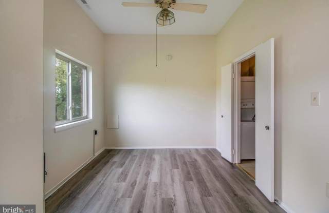 18730 WALKERS CHOICE Road Gallery 4