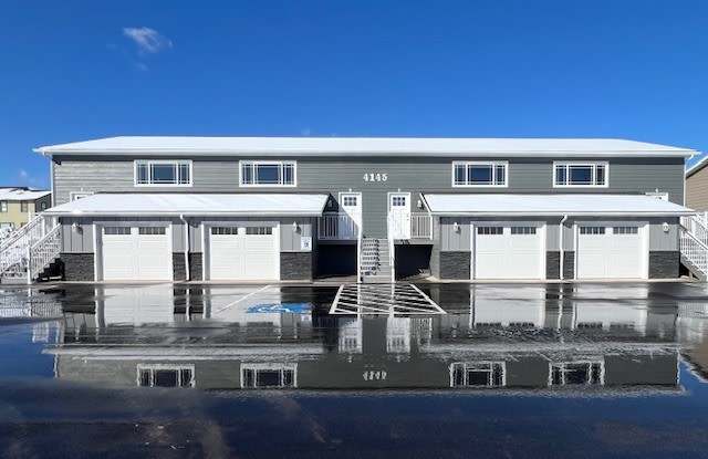 4145 Winfield St photos photos