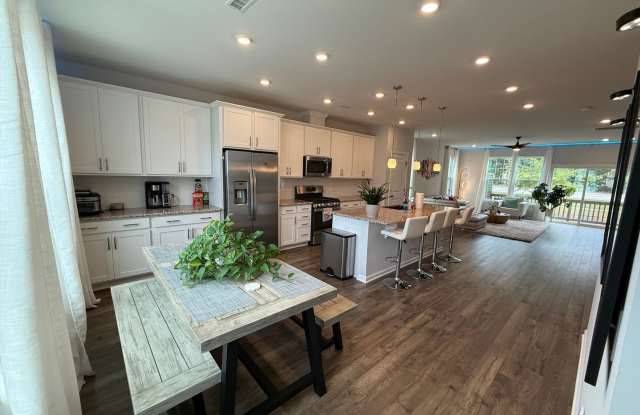 1228 Commack Dr #85 4 bd | 4 ba | 2,229 sqft - 1228 Commack Drive, Durham County, NC 27703