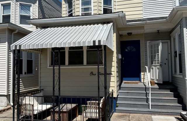119 N Newport Ave photos photos