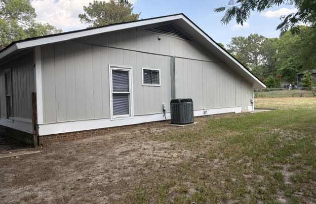5613 Bowman Court Gallery 3