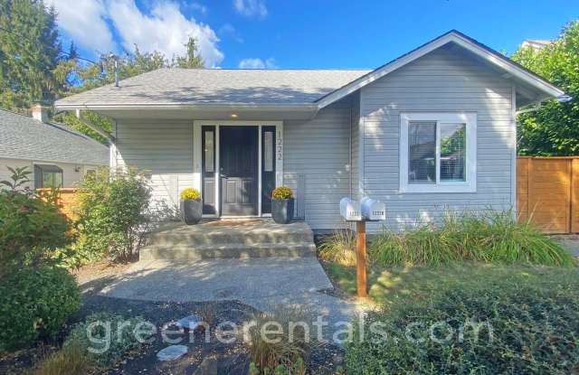 Coming Soon! Charming 3 Bedroom Home with Vintage Appeal and Modern Updates Gallery 1
