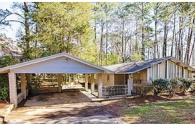 290 Flagstone Dr Sw - 290 Flagstone Drive Southwest, Atlanta, GA 30331