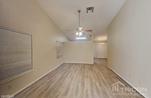 4473 Galore Avenue Gallery 3