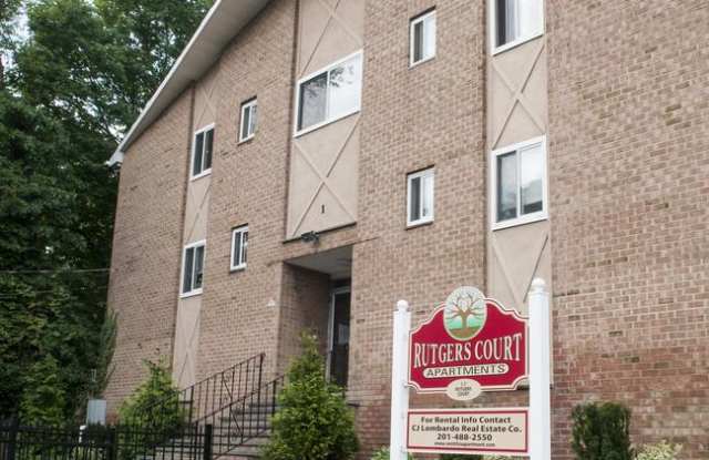 1 Rutgers Ct - 1 Rutgers Court, Belleville, NJ 07109