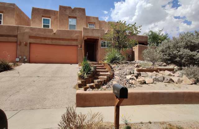Beautiful 2 Story Town Home Located off of Telshor Area photos photos