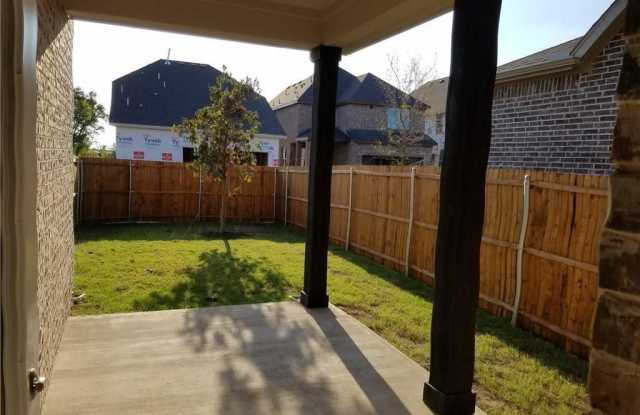 5412 Arapaho Road Gallery 3
