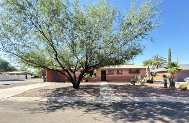 3482 East Terra Alta Boulevard - 3482 East Terra Alta Boulevard, Tucson, AZ 85716