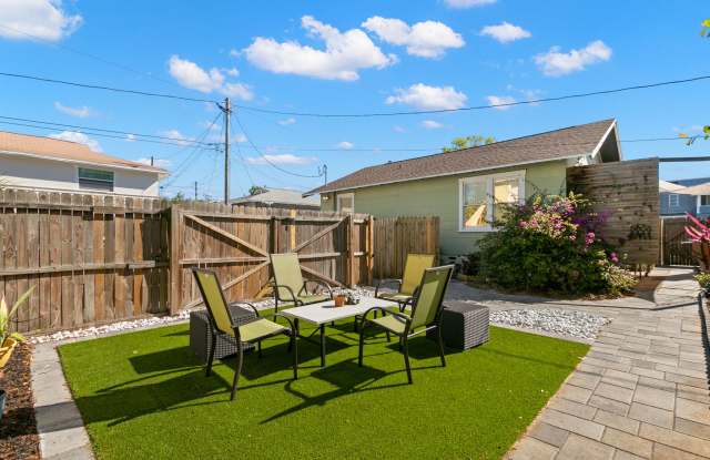 620 15th St N photos photos