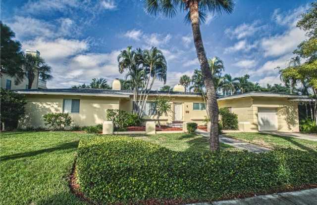 2910 PASS A GRILLE WAY - 2910 Pass a Grille Way, St. Pete Beach, FL 33706