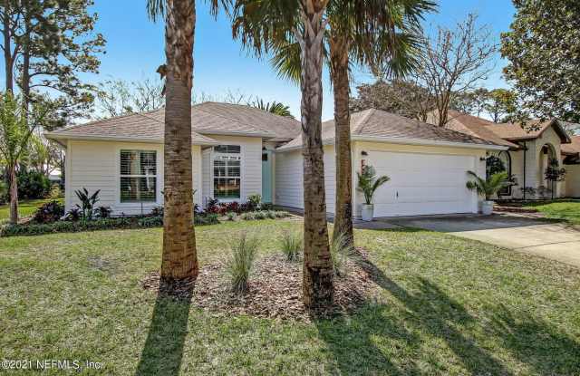 3433 HERON Drive N photos photos