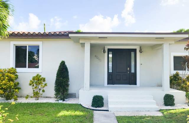 4000 Nw 4th Terrace photos photos