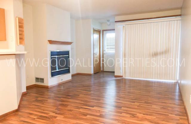 1303 SE Delaware Ave #3 Gallery 2