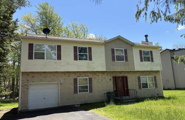 5011 Woodside Drive photos photos
