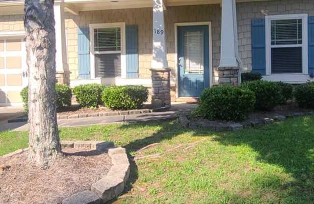 3bedroom 2 bath home on the northside of town! Will be available August 10,2025. photos photos