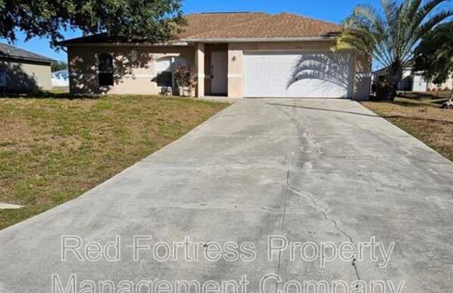 5006 Bywood St photos photos