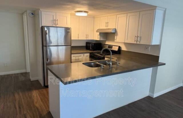 4674 Bancroft Street photos photos