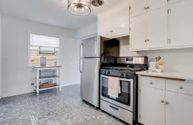 4956 Thomas Avenue South - 4956 Thomas Avenue South, Minneapolis, MN 55410