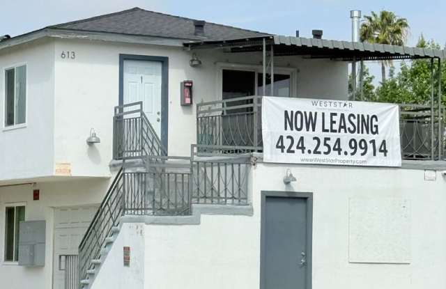 BEAUTIFUL REMODELED STUDIO! MOVE IN SPECIAL move in special $1,497 first 3 months on 1 year lease! $1,597 THEREAFTER photos photos