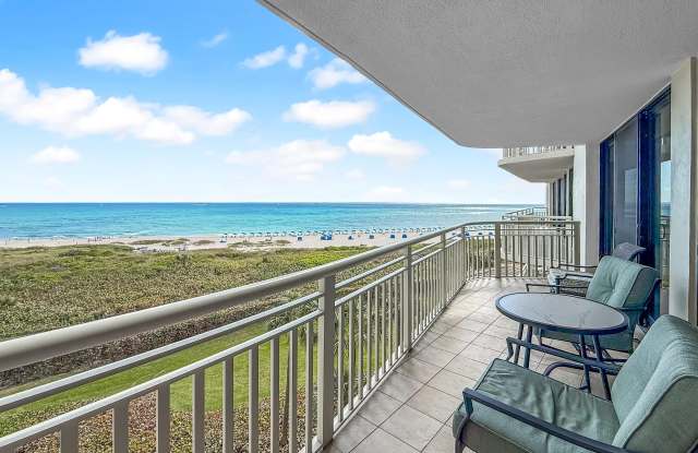 3000 N Ocean Drive Gallery 2
