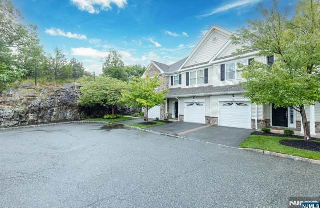 52 Parkside Drive Gallery 2