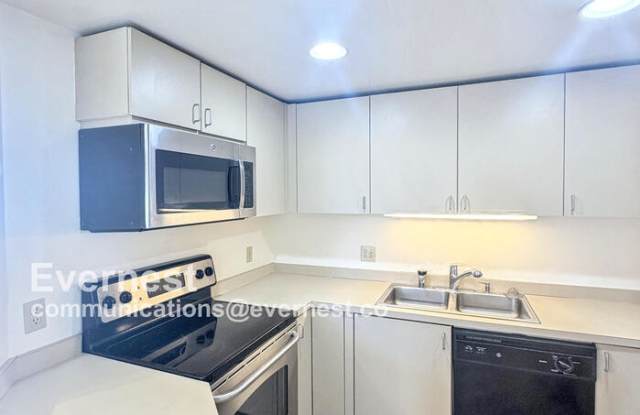 2125 1st Avenue photos photos