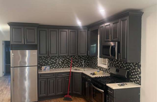 28 Clinton Avenue unit: 2 Nd Fl photos photos