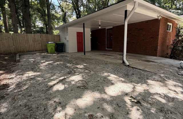 317 Hilltop Circle Extension SW Gallery 2
