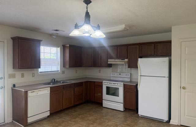 541 Lidian Court Gallery 3
