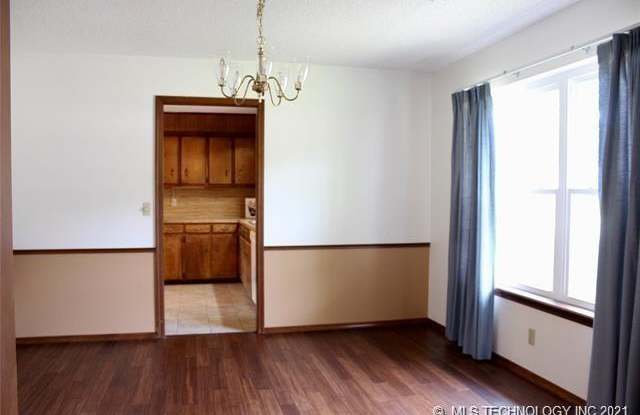 4615 Barlow Place Gallery 3
