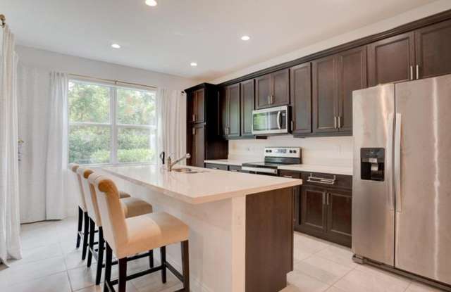 576 PARSONS Way, Deerfield Beach, FL 33442 - 2400 photos photos