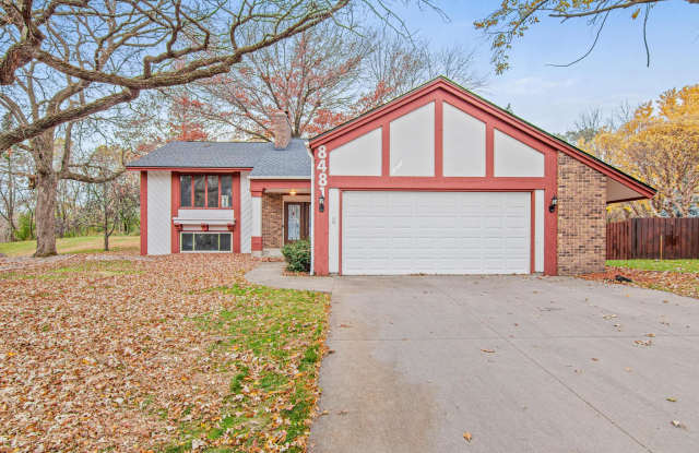 8481 142nd Street Court - 8481 142nd Street Court, Apple Valley, MN 55124