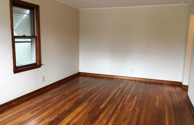 219 Morse Rd. Gallery 4