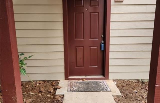 220 Saint Andrews Court - 220 Saint Andrews Court, Johns Creek, GA 30022