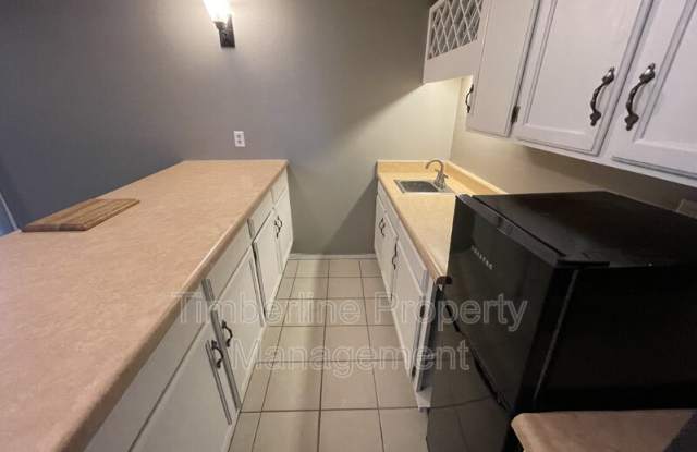 320 Rangely Dr Gallery 4