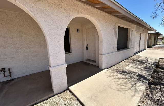 5309 S RIVER Drive Gallery 3