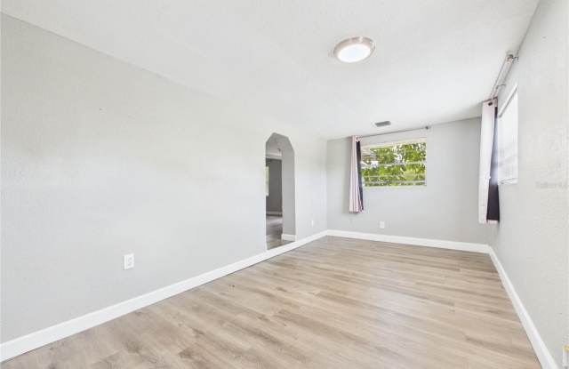 605 S DISSTON Avenue Gallery 3