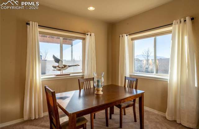 7038 Leaf Wood Court Gallery 4