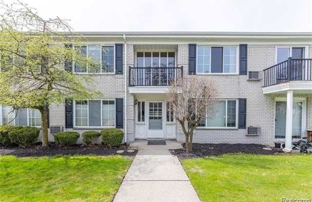 100 W Hickory Grove Road photos photos