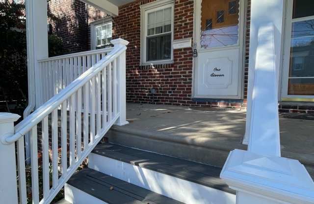 111 WHITMAN AVENUE Gallery 2