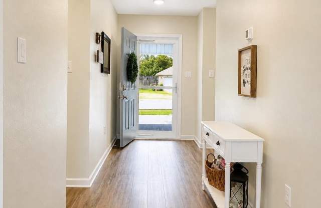 9023 Bellewood Place Gallery 2