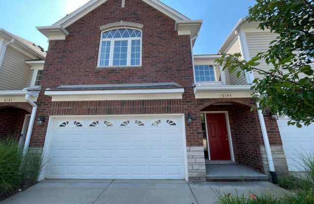 3 Bedroom, 2 1/2 Bath, Townhouse w/ 2-Car Garage by Stoney Creek, Shelby Township photos photos