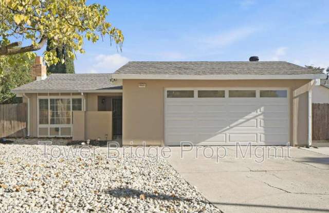 5629 Phlox Ct Gallery 1