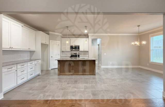 Tontitown- Single-Family Home- Spacious Kennedy Bonus Plan - 5th Bedroom/Bonus Room Gallery 3